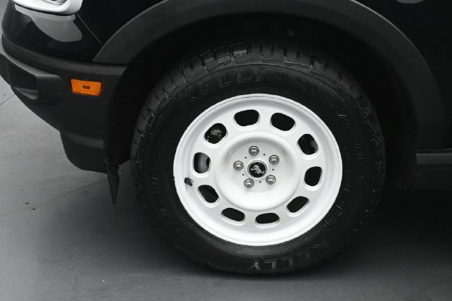 Certified 2023 Ford Bronco Sport Heritage w/ Heritage Convenience Package AWD/4WD image 34