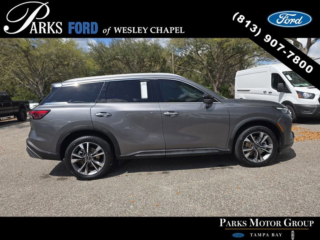 Used 2022 INFINITI QX60 Luxe image 2