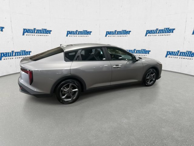 Used 2025 Kia K4 FWD image 11