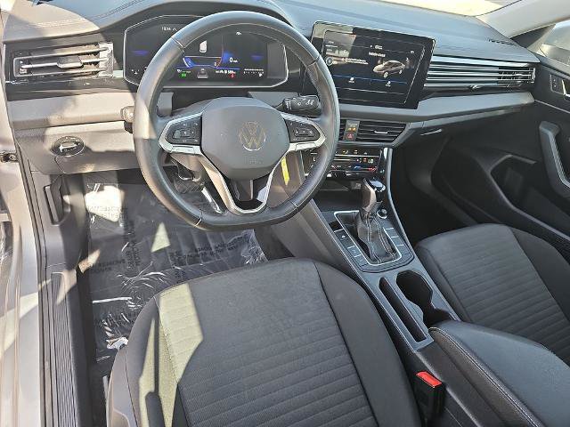 Used 2025 Volkswagen Jetta S FWD image 15
