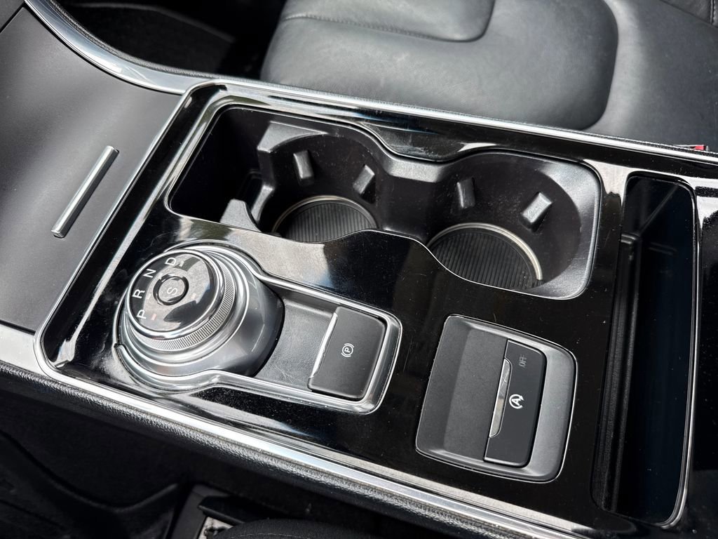 Certified 2019 Ford Edge Titanium image 23