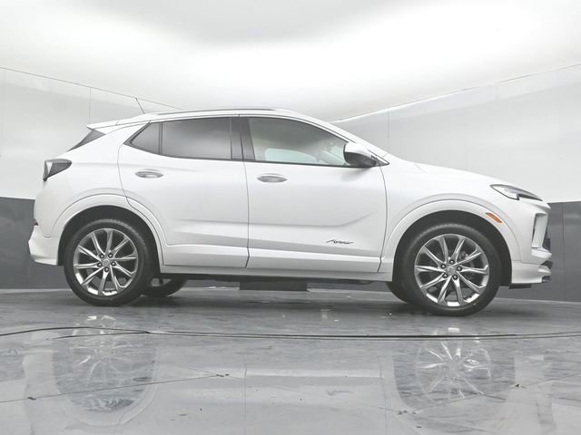 Used 2024 Buick Encore GX Avenir w/ Avenir Convenience Package AWD/4WD image 40