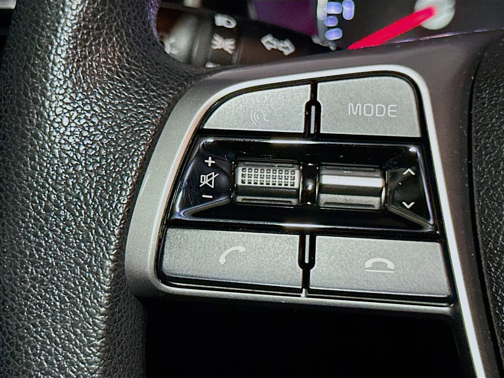 Used 2020 Kia Sorento AWD V6 image 33