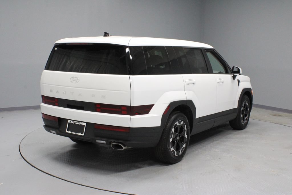Used 2024 Hyundai Santa Fe SE AWD/4WD image 10