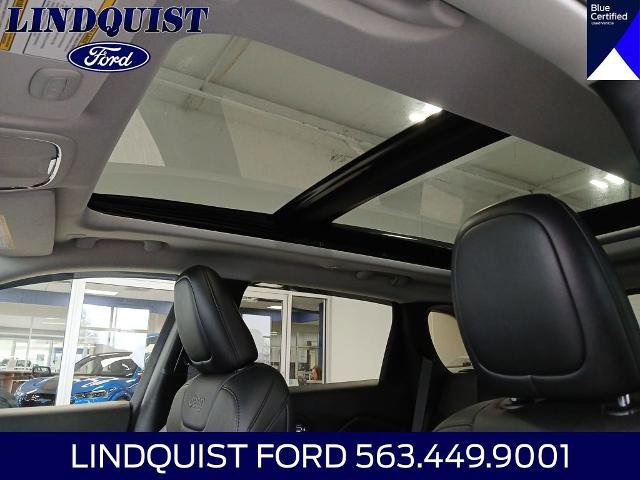 Used 2022 Jeep Cherokee Limited AWD/4WD image 22