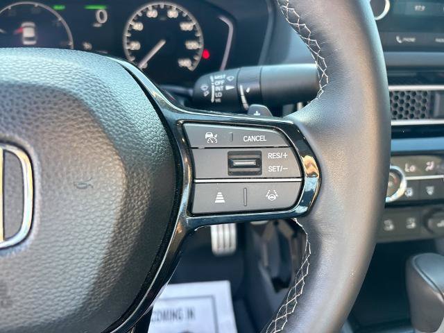 Used 2025 Honda Civic Sport image 31
