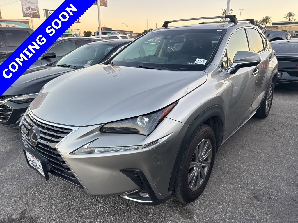 Used 2018 Lexus NX 300 FWD image 1