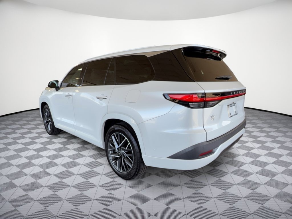 Used 2024 Lexus TX 350 FWD w/ Captains Chair Package image 3