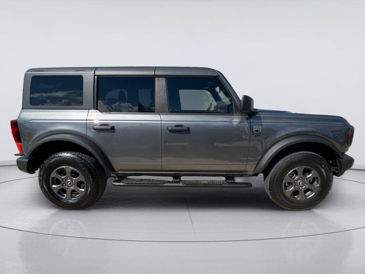 Certified 2024 Ford Bronco Big Bend AWD/4WD image 2