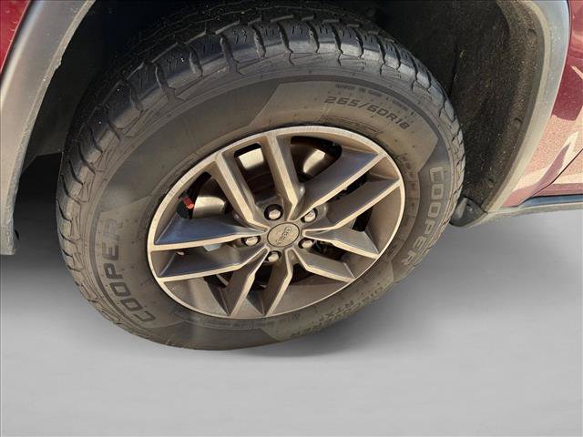 Used 2019 Jeep Grand Cherokee Limited AWD/4WD image 7