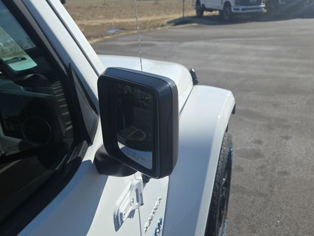 Used 2023 Jeep Wrangler Unlimited Sahara w/ Cold Weather Group image 11