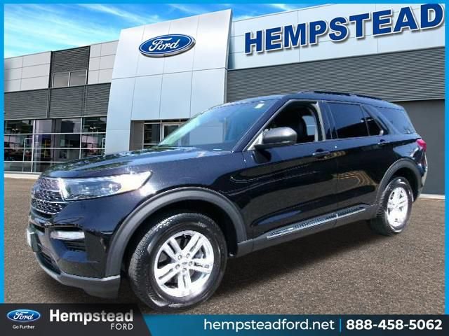 Certified 2023 Ford Explorer XLT w/ Equipment Group 202A