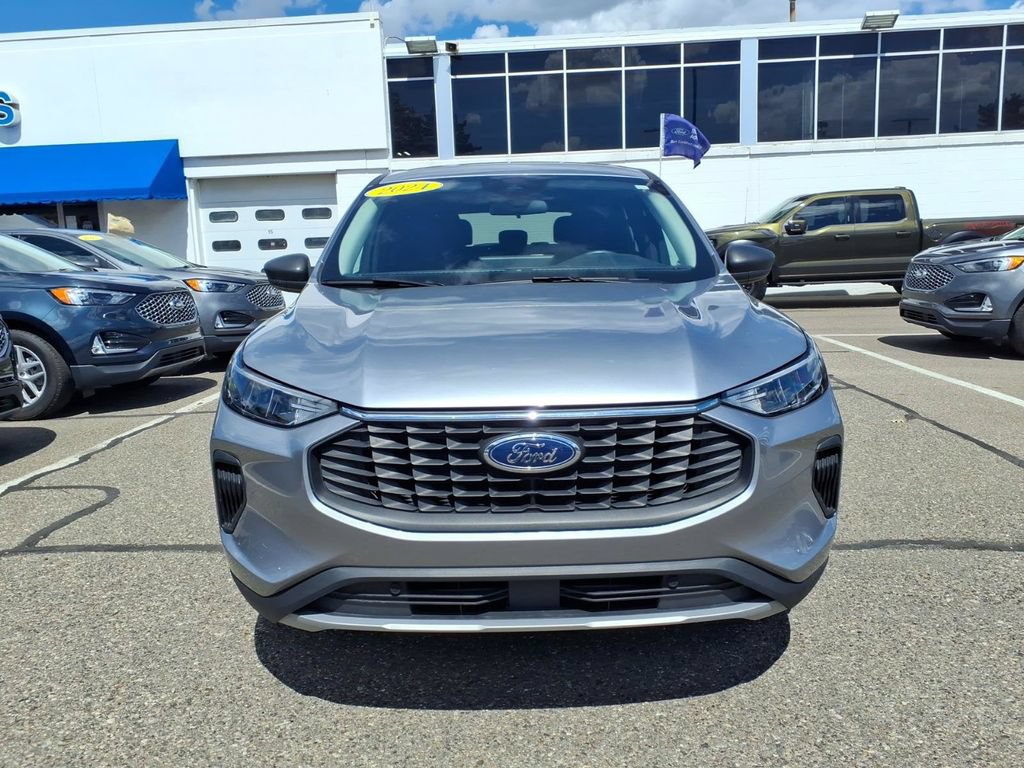 Certified 2024 Ford Escape Active w/ Tech Pack #1 AWD/4WD image 3