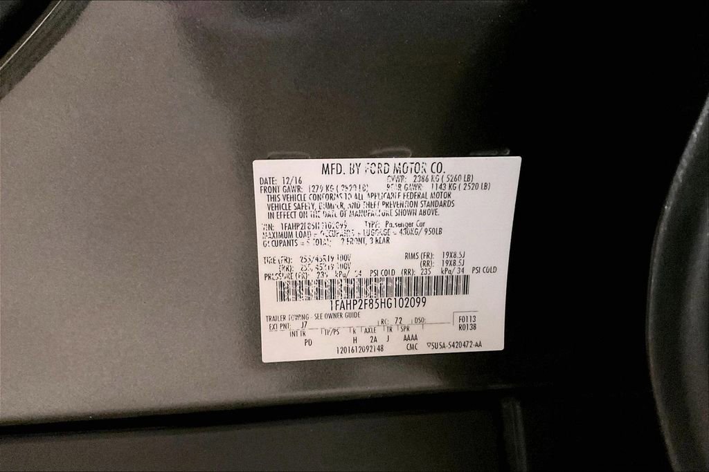 Certified 2017 Ford Taurus Limited image 29