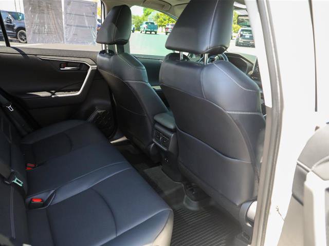 Used 2021 Toyota RAV4 Limited AWD/4WD image 33
