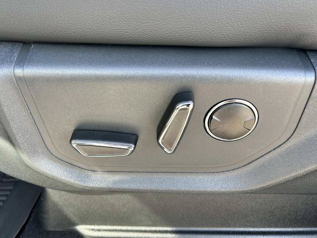 Certified 2024 Ford Expedition Limited RWD image 32