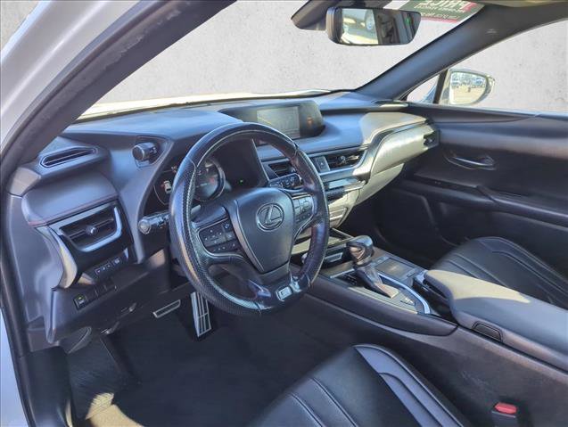 Used 2020 Lexus UX 250h F Sport w/ F Sport Premium Package image 11