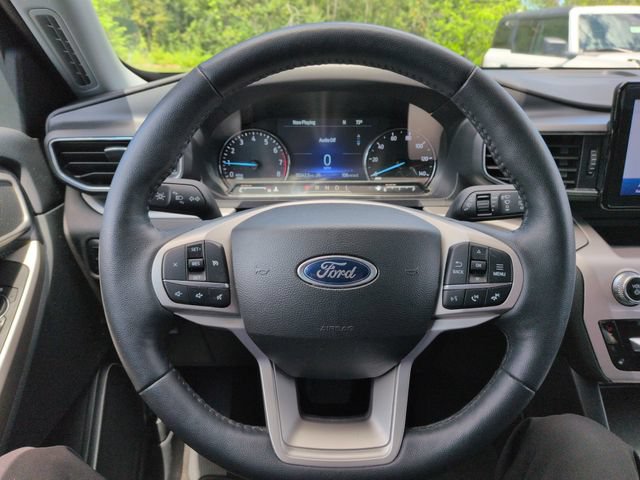 Certified 2023 Ford Explorer XLT w/ Equipment Group 202A AWD/4WD image 36