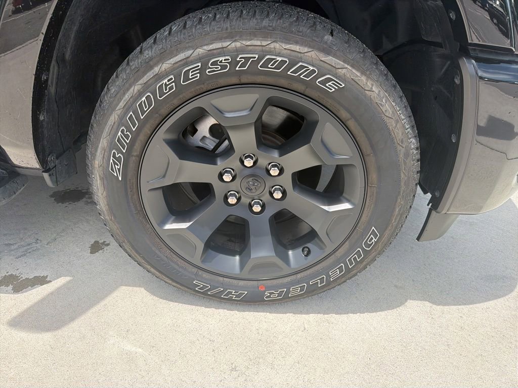 Used 2025 RAM 1500 Big Horn AWD/4WD image 11