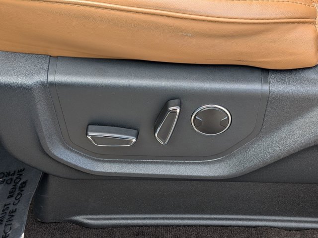 Certified 2022 Ford Expedition Platinum image 17