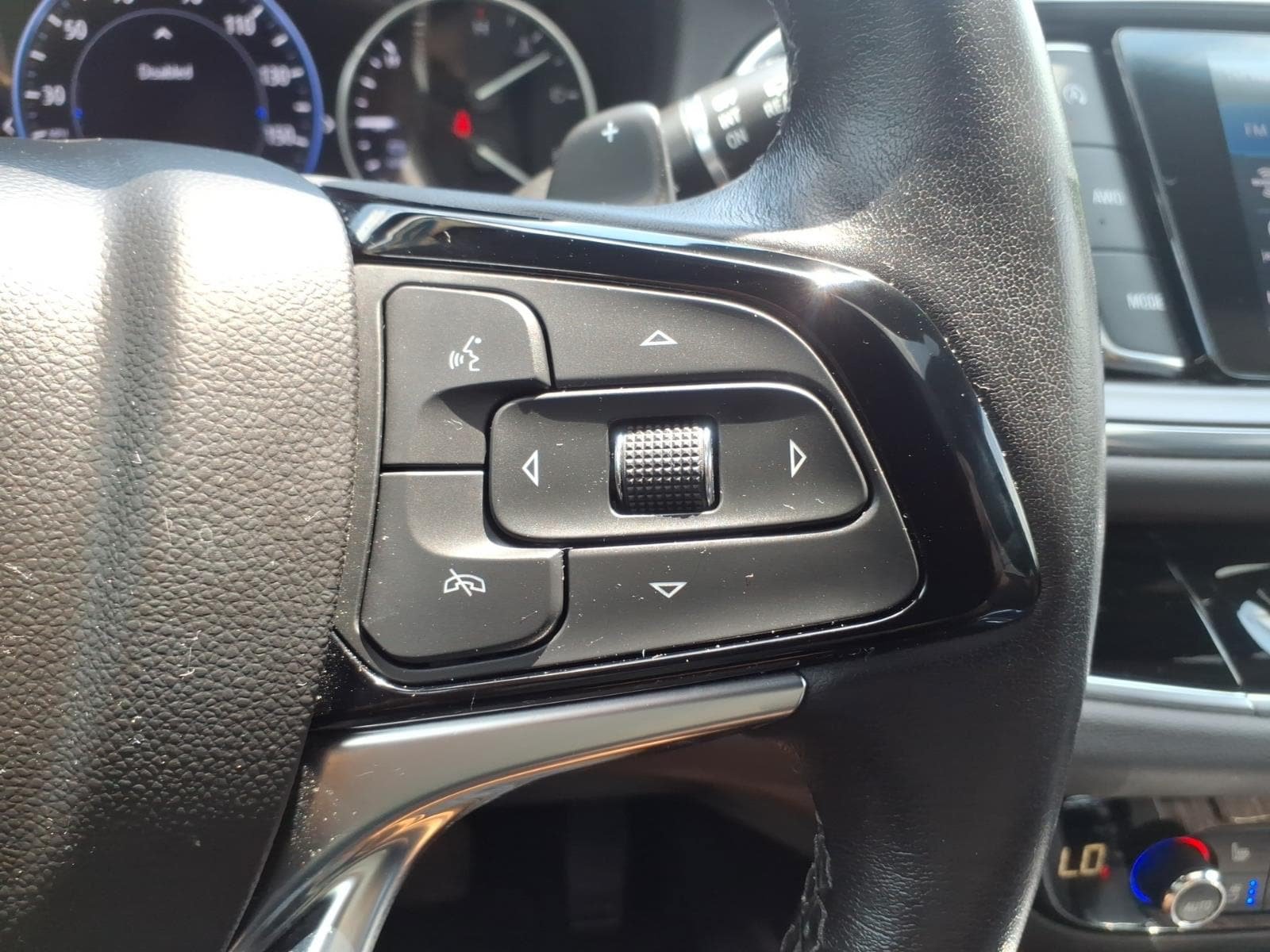 Used 2022 Buick Enclave Avenir w/ Avenir Technology Package AWD/4WD image 23