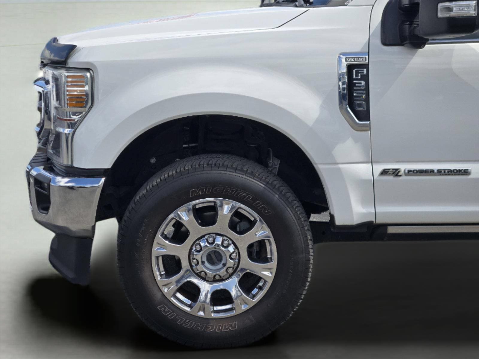Certified 2022 Ford F350 King Ranch w/ Chrome Package AWD/4WD image 9