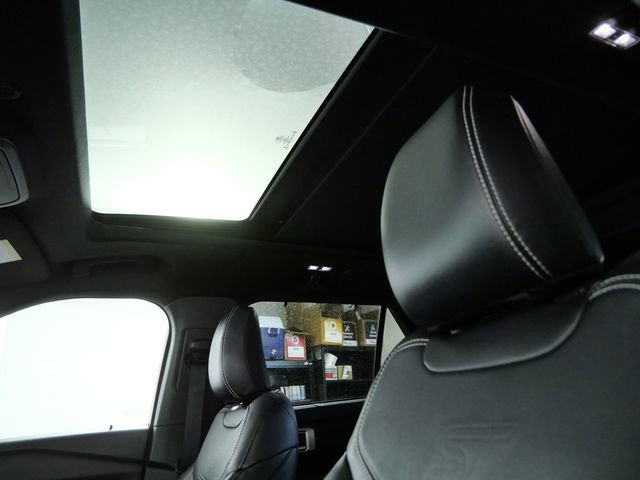 Certified 2022 Ford Explorer ST w/ Equipment Group 401A AWD/4WD image 19