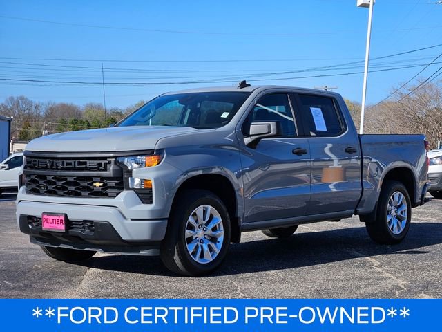 Used 2024 Chevrolet Silverado 1500 Custom image 3