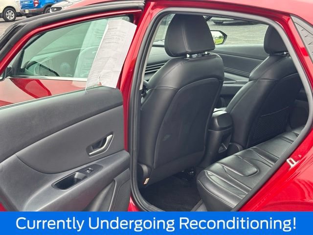 Used 2024 Hyundai Elantra Limited FWD image 12