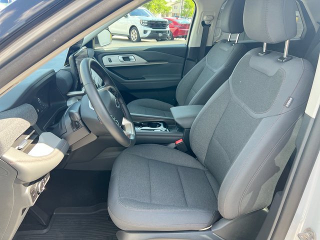 Certified 2026 Ford Explorer Active AWD/4WD image 14