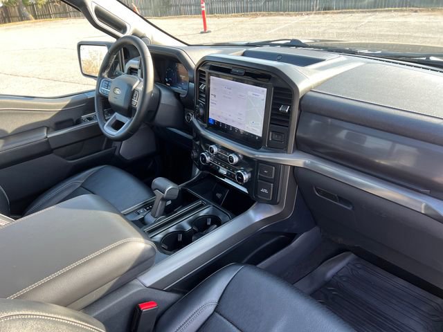 Certified 2025 Ford F150 Lariat w/ Equipment Group 501A Mid image 39