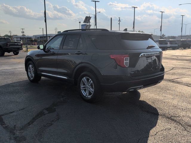 Certified 2023 Ford Explorer XLT w/ Equipment Group 202A AWD/4WD image 5