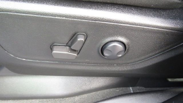 Used 2022 RAM 1500 Big Horn image 17