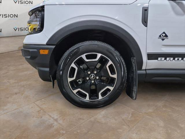Certified 2024 Ford Bronco Sport Outer Banks w/ Tech Package image 17