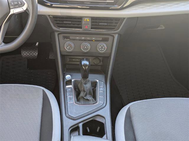 Used 2022 Volkswagen Taos S image 18