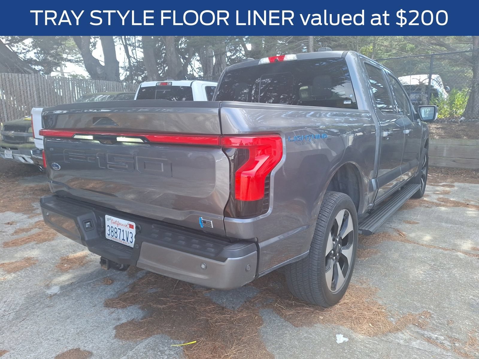 Certified 2023 Ford F150 Lightning Platinum AWD/4WD image 9