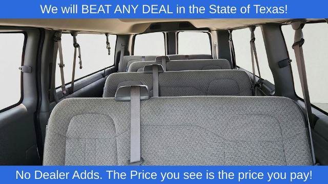 Used 2025 Chevrolet Express 3500 LT w/ LT Preferred Equipment Group RWD image 28