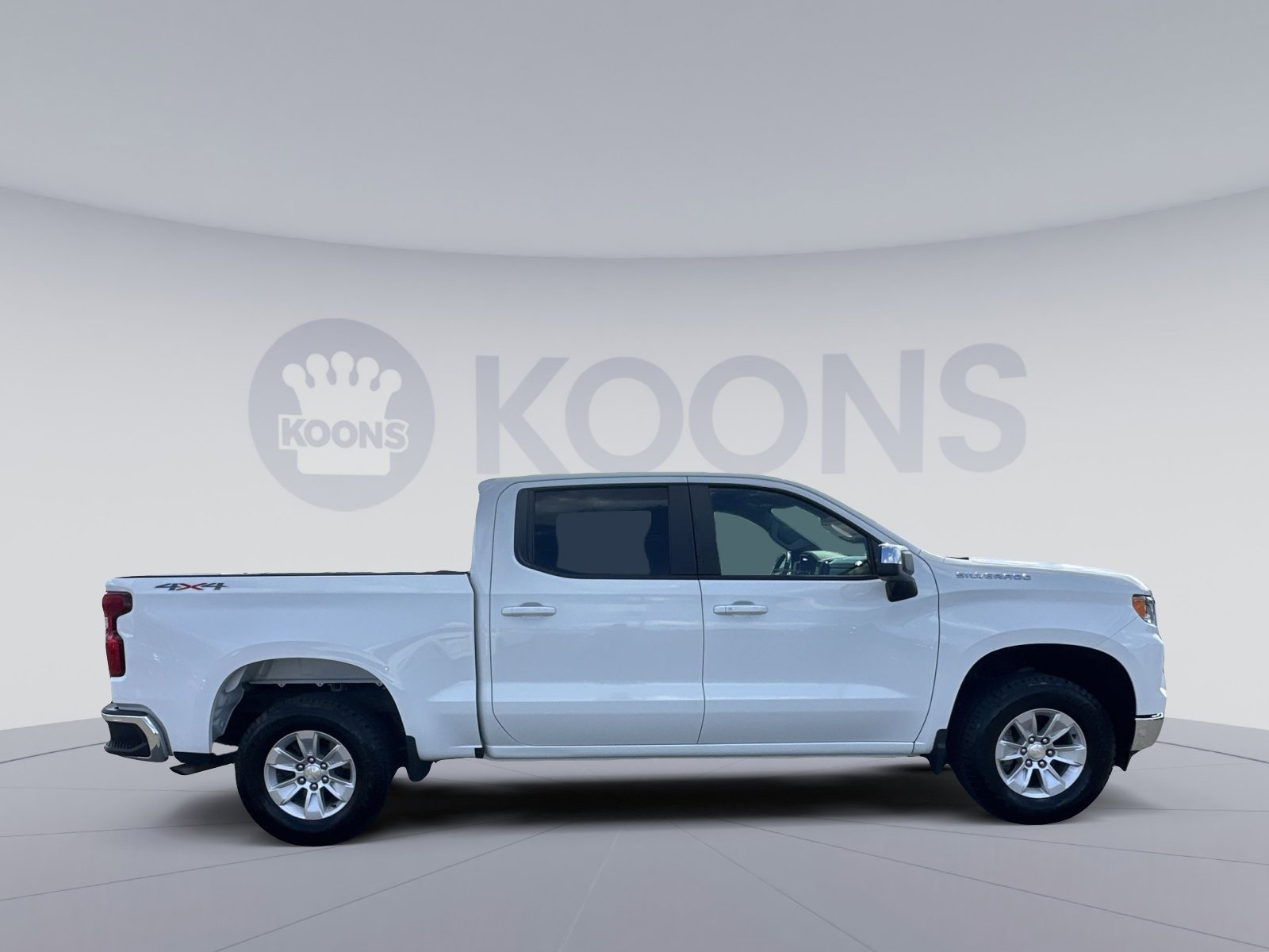 Used 2023 Chevrolet Silverado 1500 LT w/ Work Truck Package AWD/4WD image 12