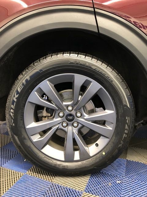 Certified 2022 Ford Explorer XLT w/ Equipment Group 202A image 12