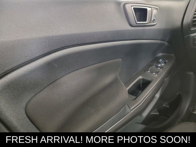 Certified 2021 Ford EcoSport SE image 32
