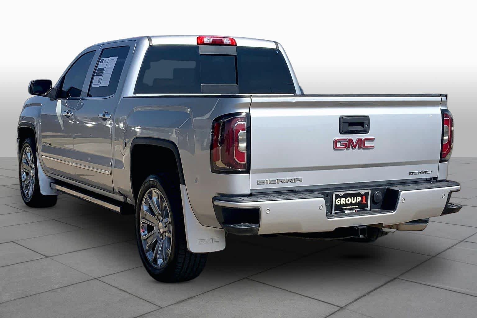 Used 2018 GMC Sierra 1500 Denali w/ Denali Ultimate Package AWD/4WD image 12