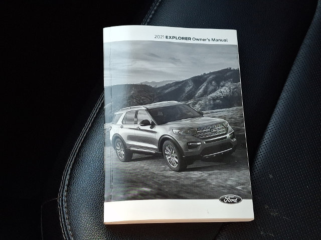 Certified 2021 Ford Explorer Limited w/ Hybrid Equipment Group 310A AWD/4WD image 26