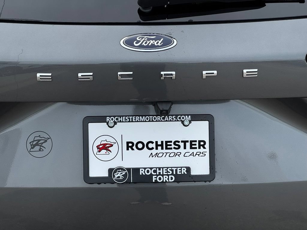 Certified 2025 Ford Escape Active AWD/4WD image 50