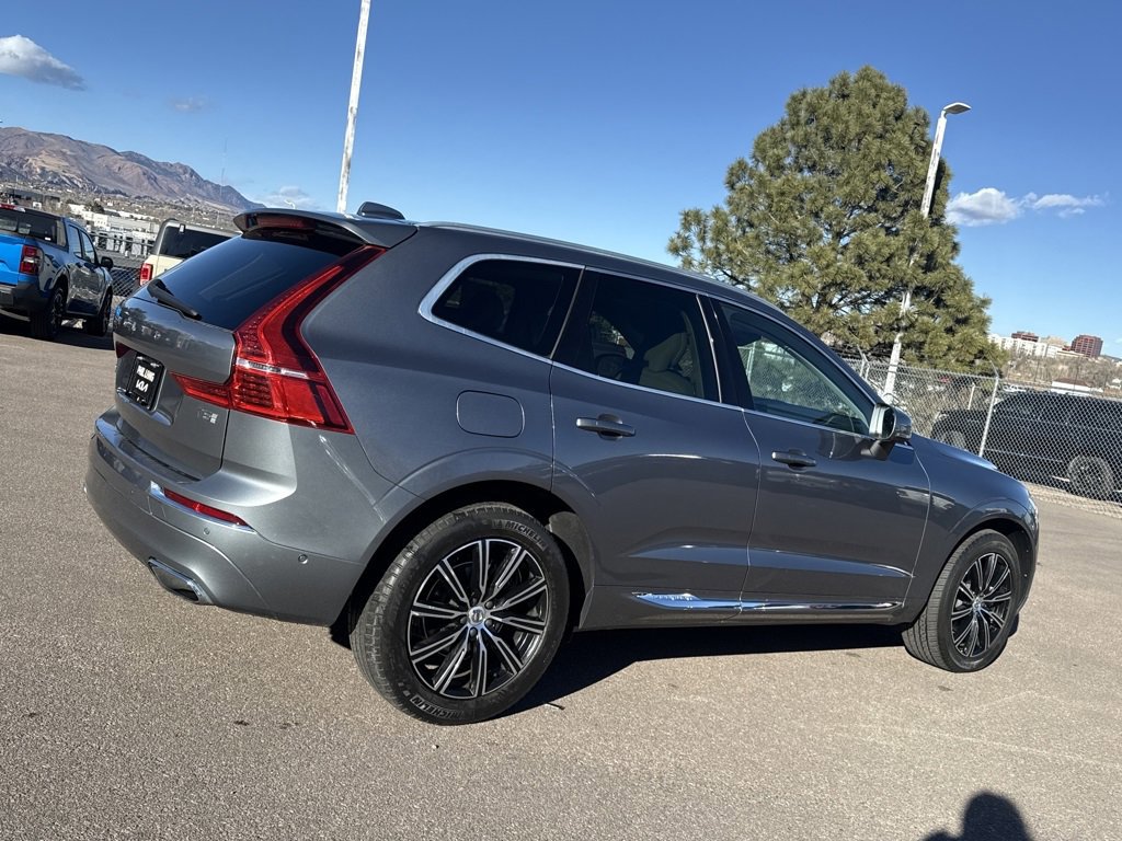 Used 2019 Volvo XC60 T5 Inscription image 6