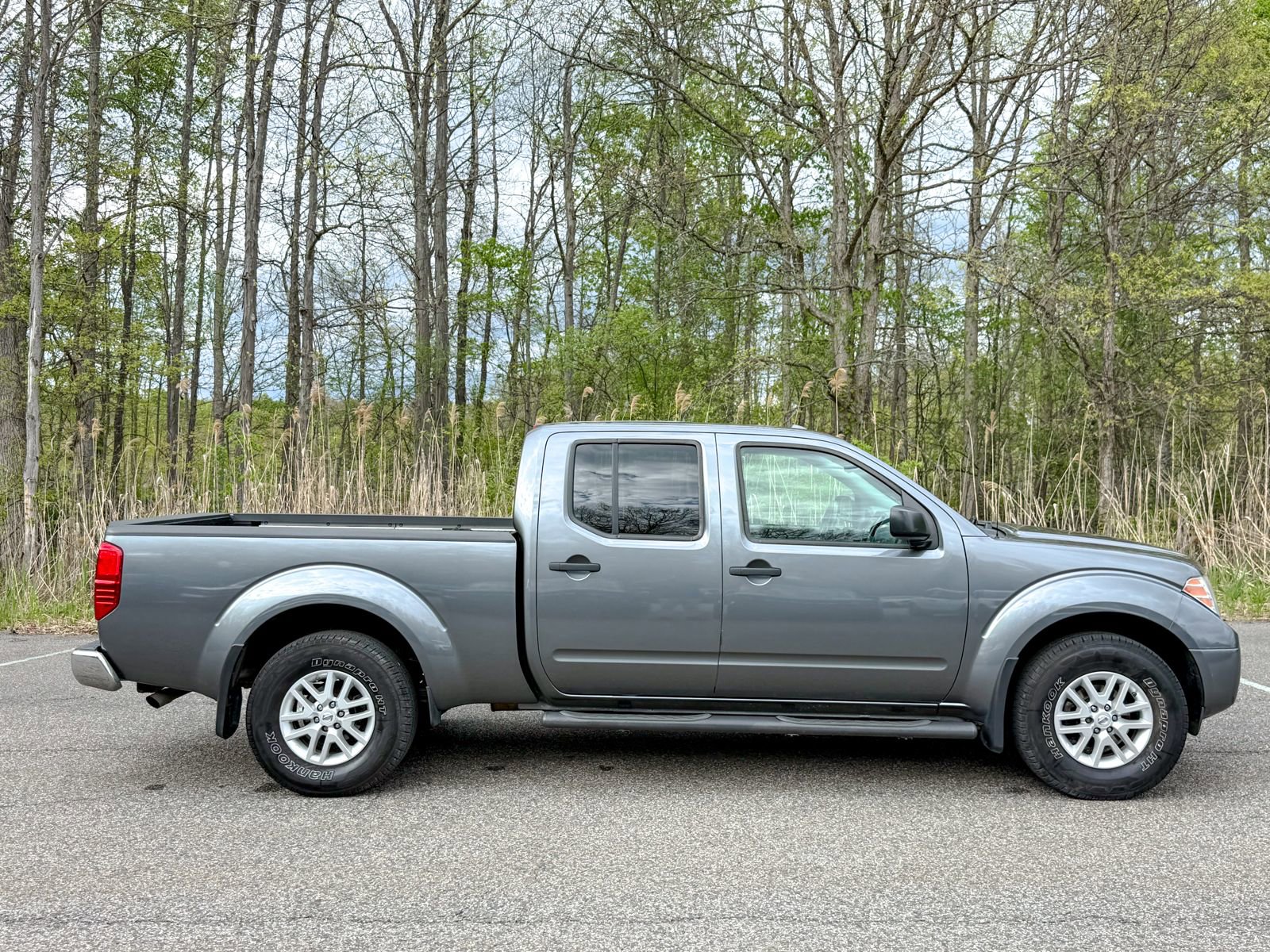 Used 2018 Nissan Frontier SV w/ Value Truck Package AWD/4WD image 7