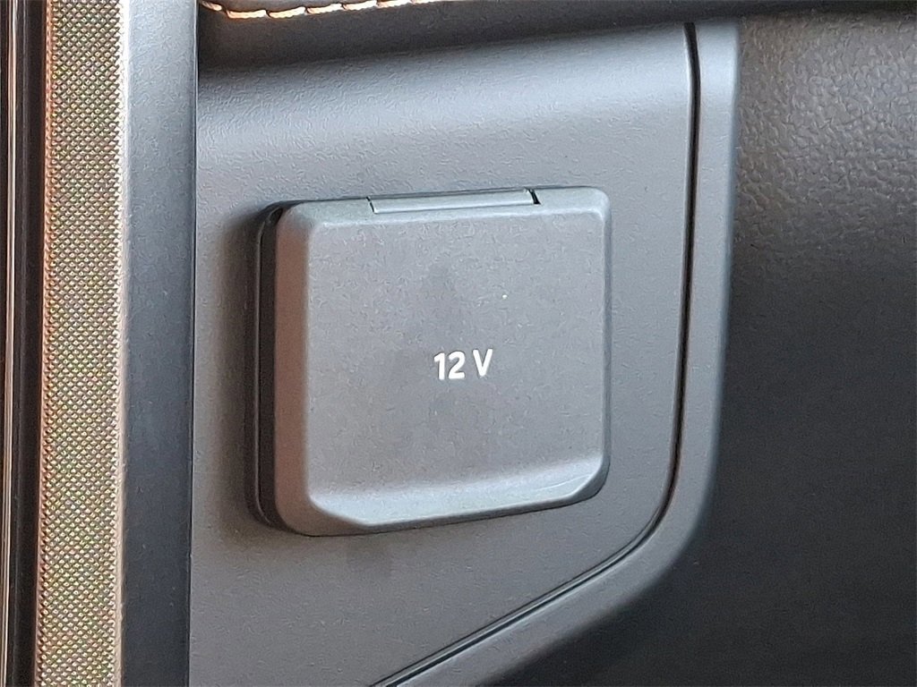 Certified 2023 Ford Expedition Platinum image 26