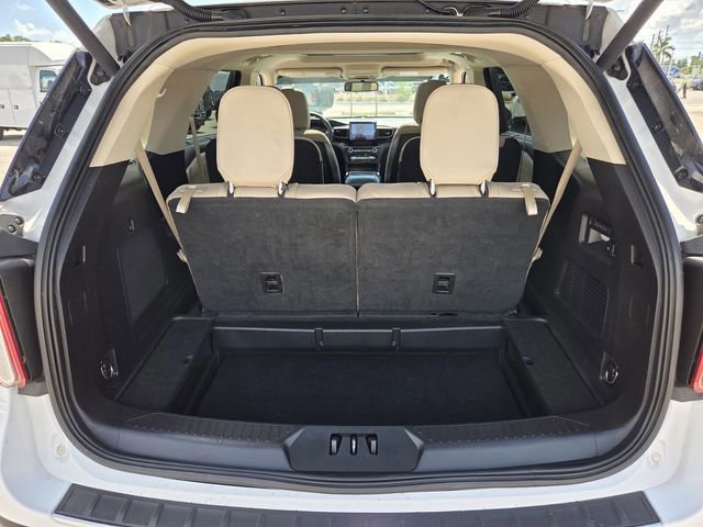 Certified 2020 Ford Explorer Limited image 18