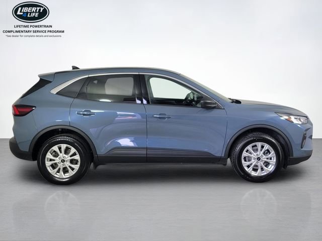 Certified 2023 Ford Escape Active AWD/4WD image 2