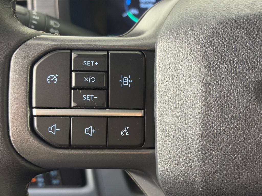 Certified 2025 Ford F150 Lightning XLT AWD/4WD image 17