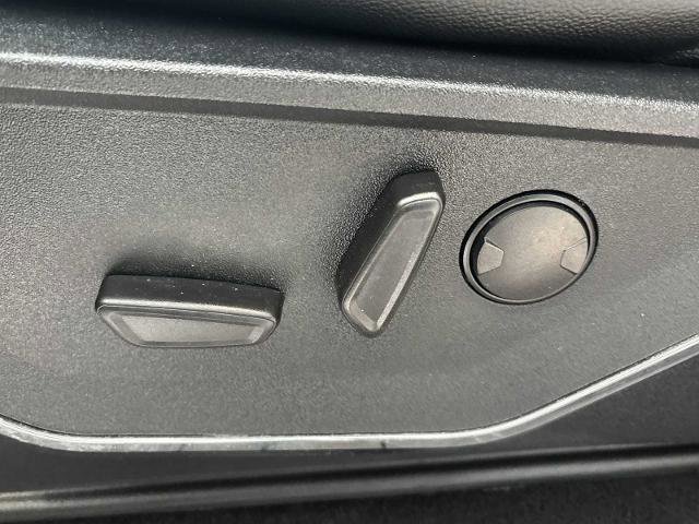 Certified 2024 Ford F150 Lariat AWD/4WD image 33